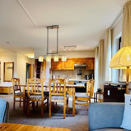 Ferienwohnung Lotti + Hochschwarzwald Card Titisee-Neustadt Zewnętrze zdjęcie