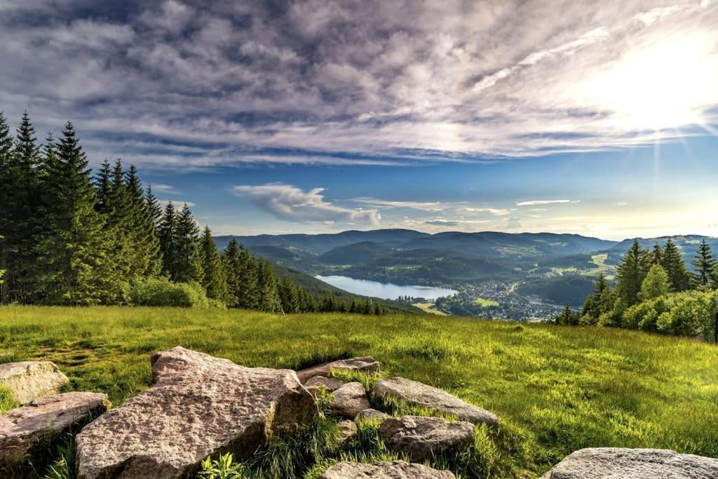 Ferienwohnung Lotti + Hochschwarzwald Card Titisee-Neustadt Zewnętrze zdjęcie